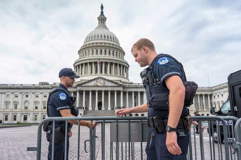 IndiaWorld IndiaWorld US Shutdown 2025